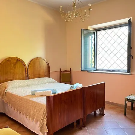 In 8 Ettari Di Campagna, A 20' Dal Mare Casa Piccirillo