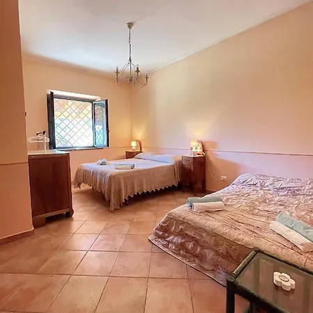 Private Villa On 8 Hectares - 20 Minutes From The Sea - Free Parking Nyaraló Casa Piccirillo