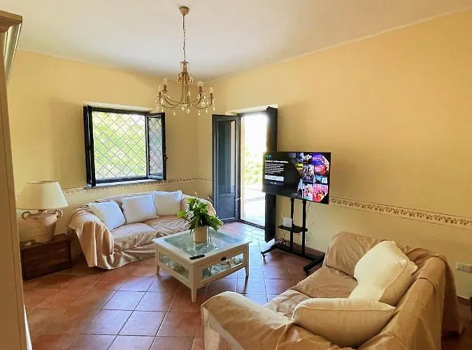 Casa de Férias In 8 Ettari Di Campagna, A 20' Dal Mare Casa Piccirillo