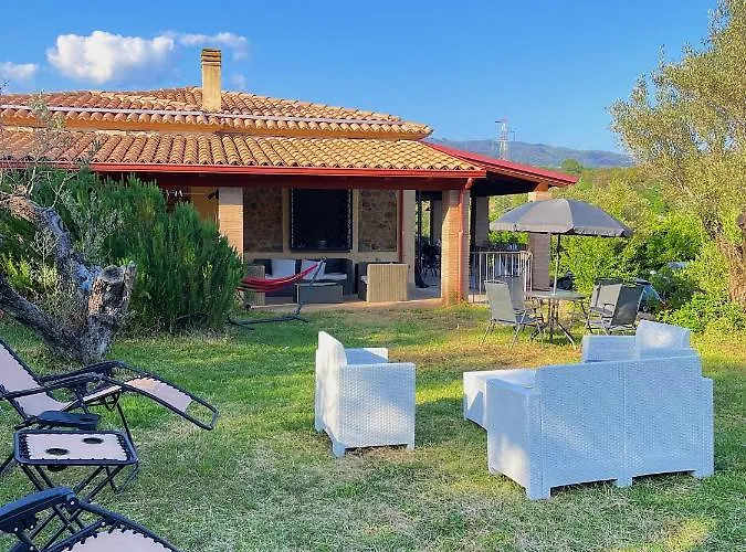 In 8 Ettari Di Campagna, A 20' Dal Mare Casa Piccirillo