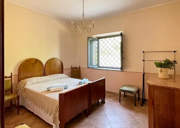 In 8 Ettari Di Campagna, A 20' Dal Mare Casa Piccirillo